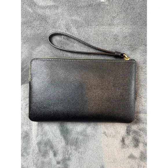 バッグ Coach Tattoo Wristlet Pouch Limited Ed Coach Black Pebbled Leather Wristlet Pouch Small Bag Gold Logo is